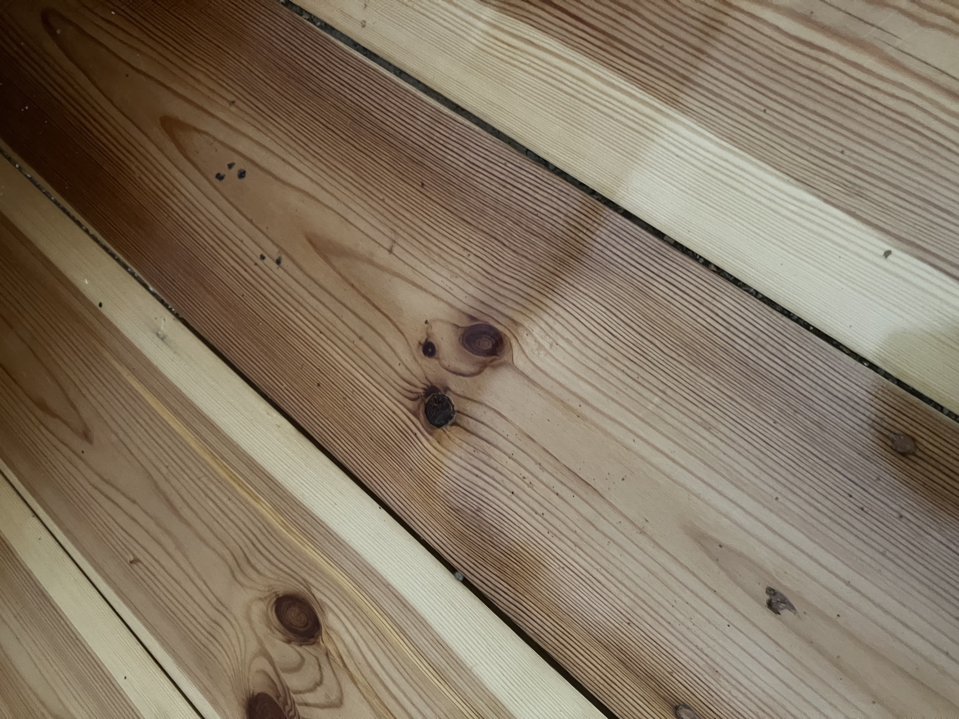 Small floor damage for inspection